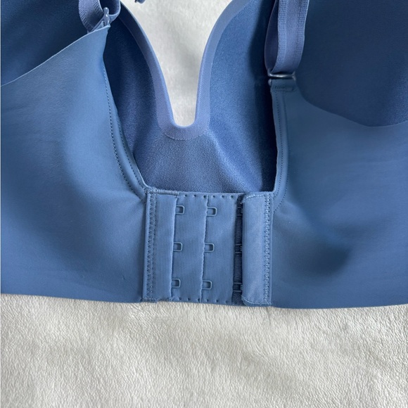 Maidenform Blue Bra 38B DM0070 - Picture 3 of 5